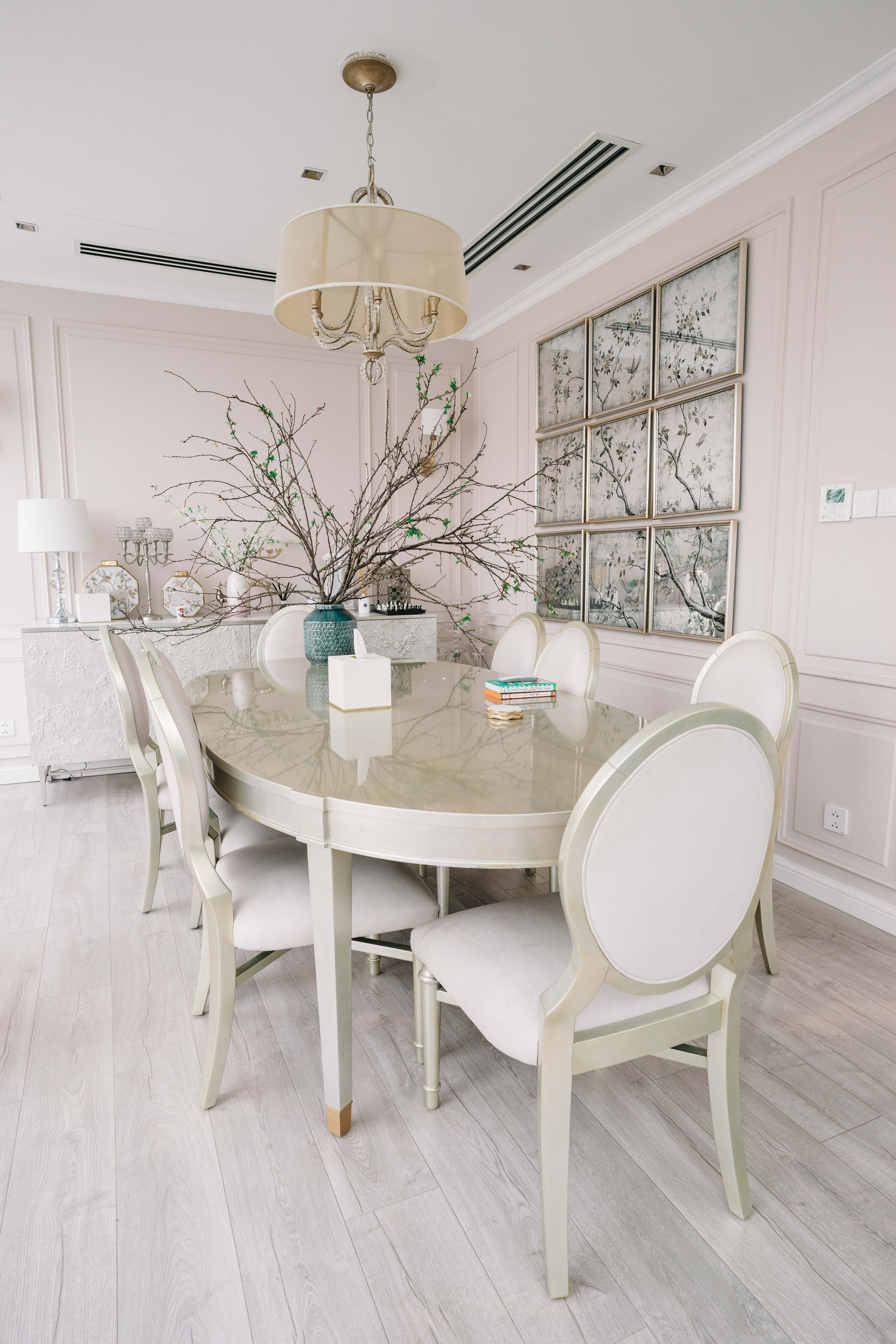 Điểm 'khác thường' trong penhouse lộng lẫy đón Tết sớm của 'nữ hoàng livestream' khiến nhiều người thán phục khi biết lý do- Ảnh 47.