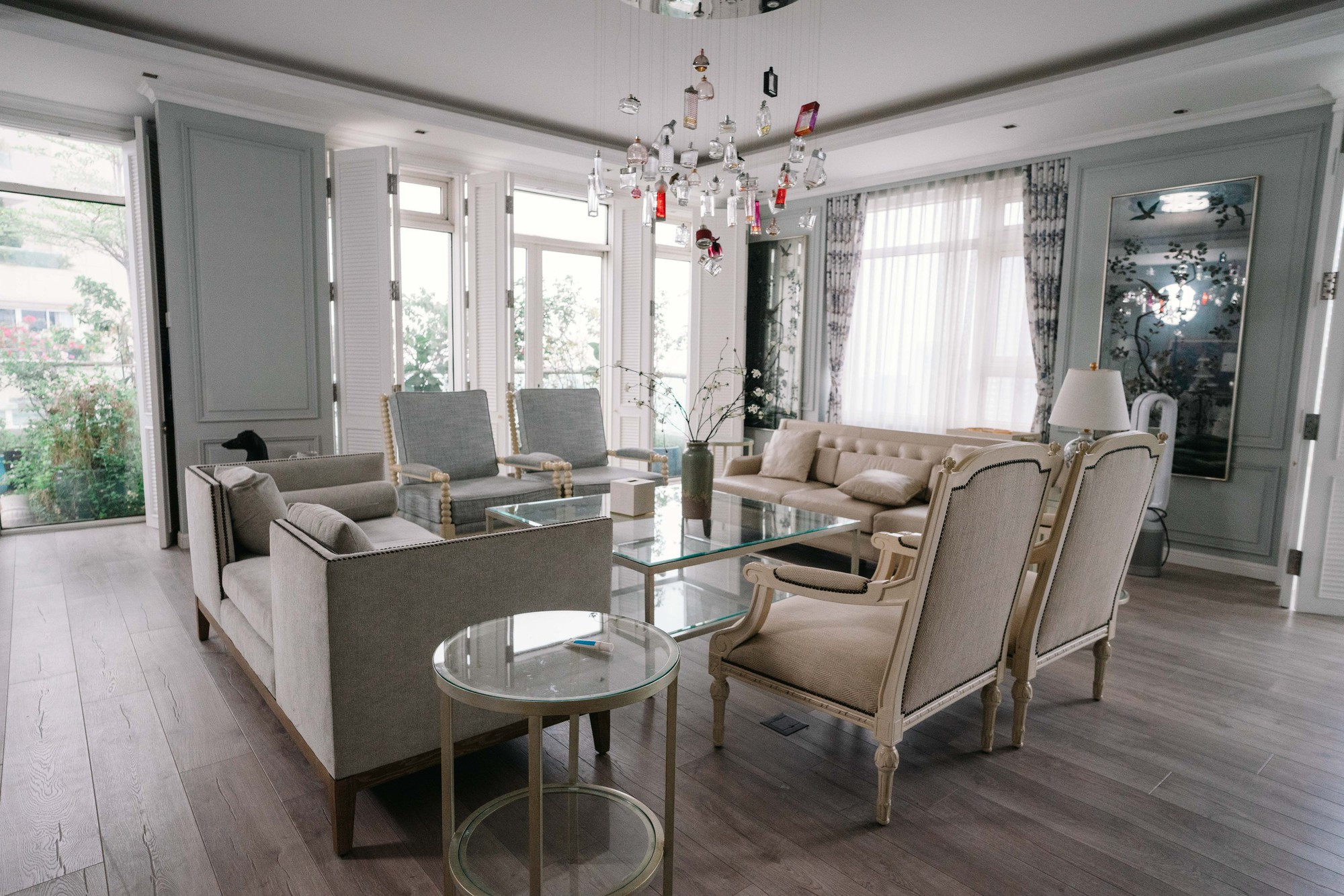 Penthouse triệu đô của ‘phú bà’ Hannah Olala ngập tràn sắc Xuân插图20 Điểm 'khác thường' trong penhouse lộng lẫy đón Tết sớm của 'nữ hoàng livestream' khiến nhiều người thán phục khi biết lý do- Ảnh 31.