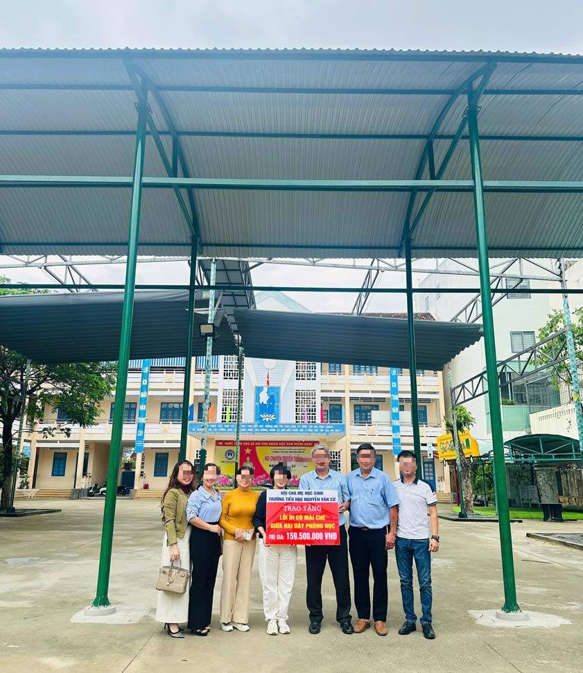 Đề nghị điều chuyển hiệu trưởng插图1 Vụ lạm thu, sửa bài thi để “dìm” điểm học sinh: Đề nghị điều chuyển hiệu trưởng - Ảnh 2.