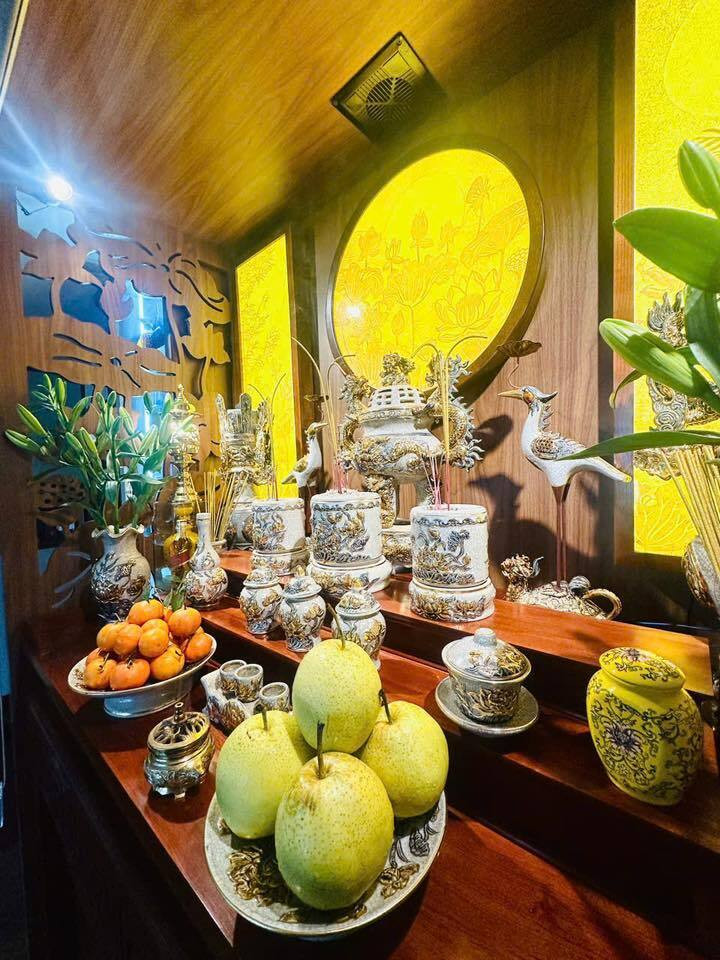 Gạo, muối và nước là ba yếu tố cơ bản, gắn liền với đời sống sinh hoạt của người Việt. (Ảnh: Group Trang trí bàn thờ)