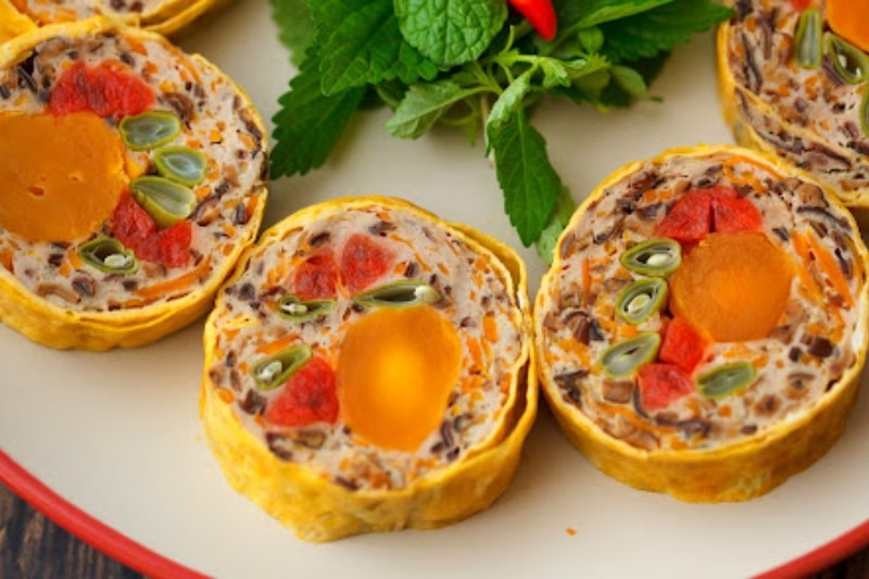 Mâm cúng ông Công ông Táo của ‘nàng dâu hào môn’ Đỗ Hà插图7 Mâm cúng ông Công ông Táo của 'nàng dâu hào môn' Đỗ Hà có món ăn cực đặc biệt, vừa đẹp mắt, vừa dễ làm - Ảnh 8.