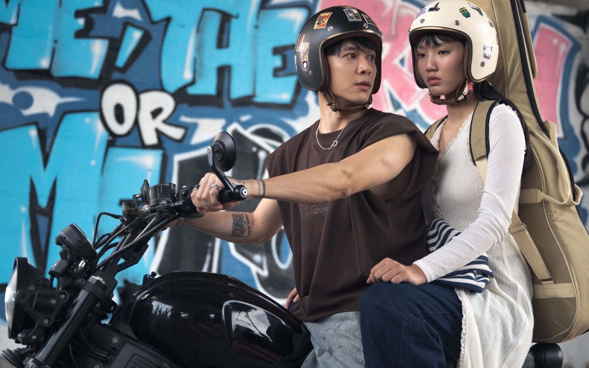 nhan sac nu chinh trong phim tet nha ba toi mot phong cua truong giang hinh anh 2