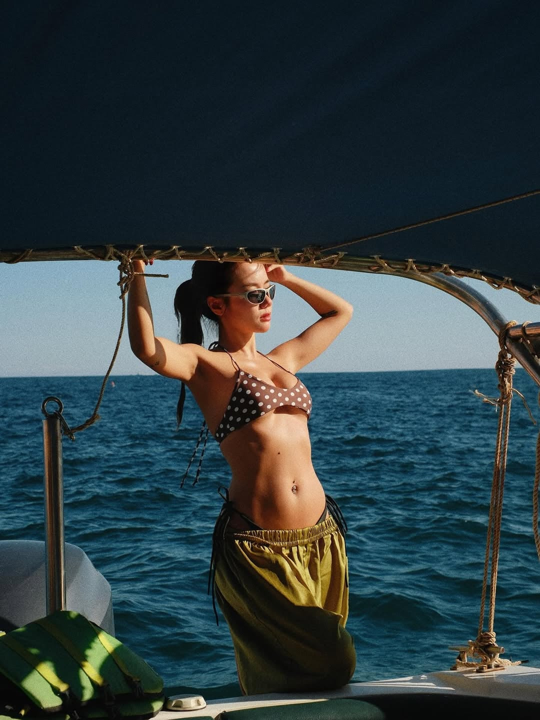 Phương Ly diện bikini, khoe da rám nắng khi nghỉ dưỡng đầu xuân插图