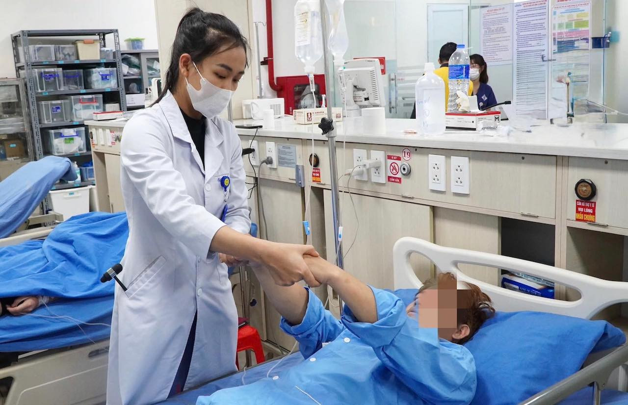 Hít bóng cười, nam thanh niên co giật, rối loạn ý thức 3 ngày liên tiếp插图 ng benh sd bong cuoi.jpg