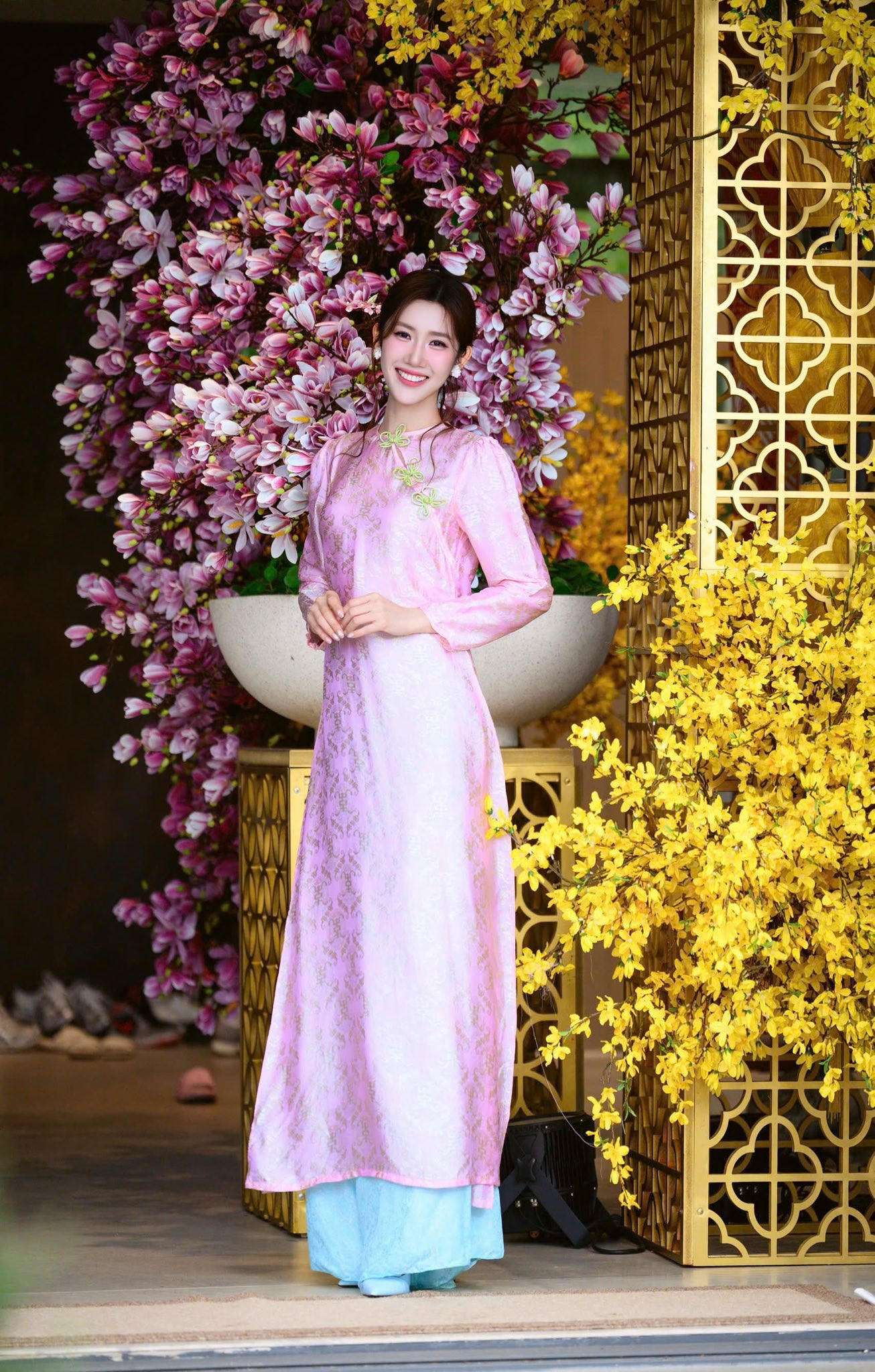 Mỹ nhân Việt từng 3 lần thi Hoa hậu, được đề cử gương mặt đẹp nhất thế giới 2026 - Ảnh 3.