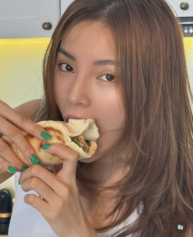 Hoa hậu Kỳ Duyên và những món ăn healthy tại bữa tiệc tại gia 2026 - Ảnh 12.