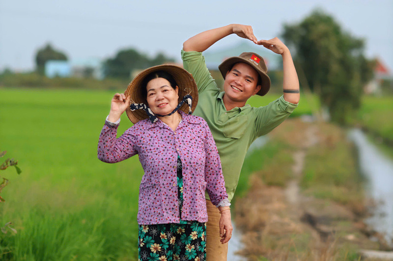 Mất mẹ khi 5 tuổi, chàng trai Tây Ninh được bác dâu yêu thương, cho đất cất nhà插图 anh 1.jpg