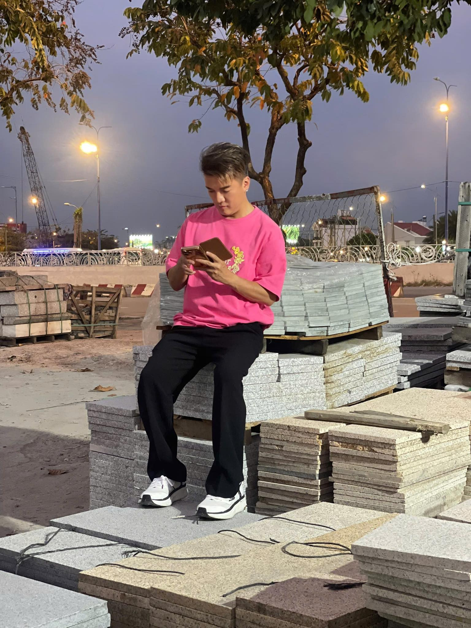 Tuổi trung niên với cuộc sống làm bố đơn thân của Đàm Vĩnh Hưng - Ảnh 4.