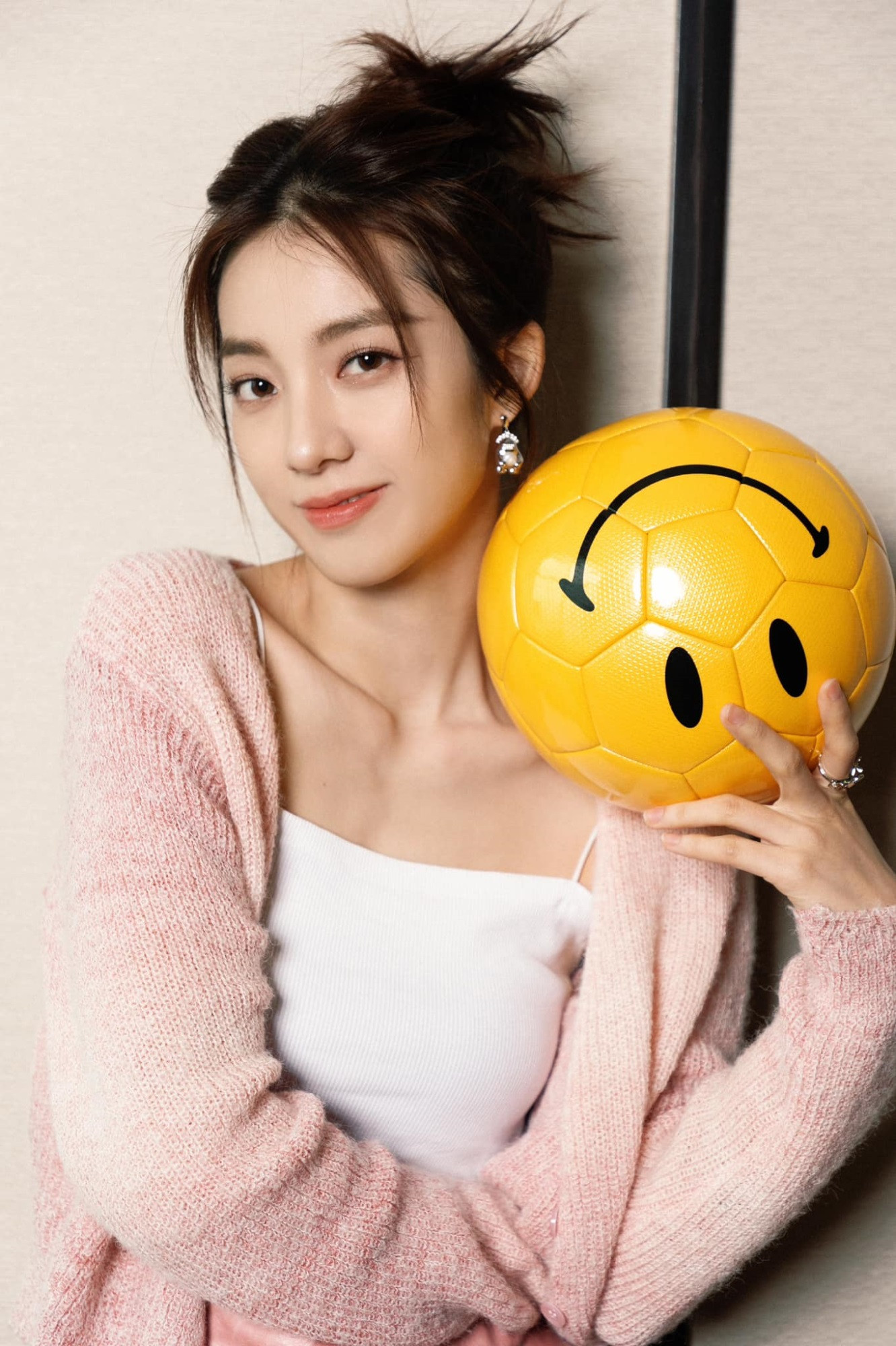 Đúng ngày mai, thứ Tư 18/3/2026, Thần Tài mang đến điềm lành, 3 con giáp đón cơn mưa tài lộc, tiền bạc dư dả, sự nghiệp 'thuận buồm xuôi gió' - Ảnh 1