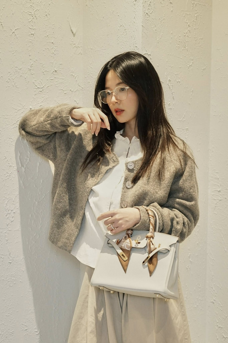 Hoa hậu Lương Thuỳ Linh vai trần gợi cảm, Siu Black nhảy sung sau 3 tháng chạy thận插图11 651228657 1474902497328207 7952157034105976769 n 1773657991.jpg