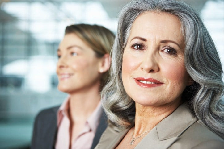 Bí quyết sống an nhiên của phụ nữ tuổi 50 - Ảnh 2.