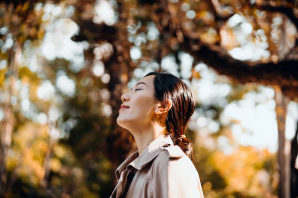 Bí quyết sống an nhiên của phụ nữ tuổi 50 - Ảnh 3.