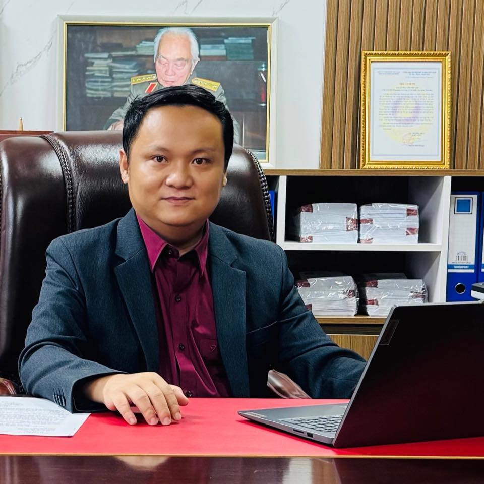 Bấm đăng là dính luật: Góc nhìn pháp lý từ vụ Minh Khang và tài xế Grab - Ảnh 1.