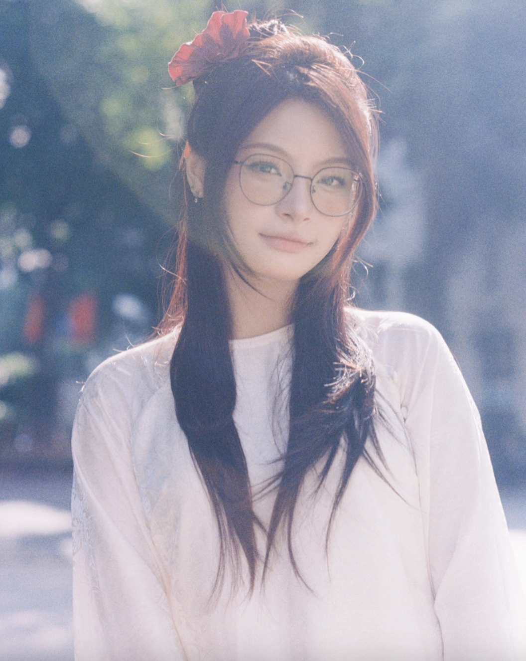 Con gái MC Phan Anh 20 tuổi: Hành trình du học và đam mê nghệ thuật - Ảnh 9.