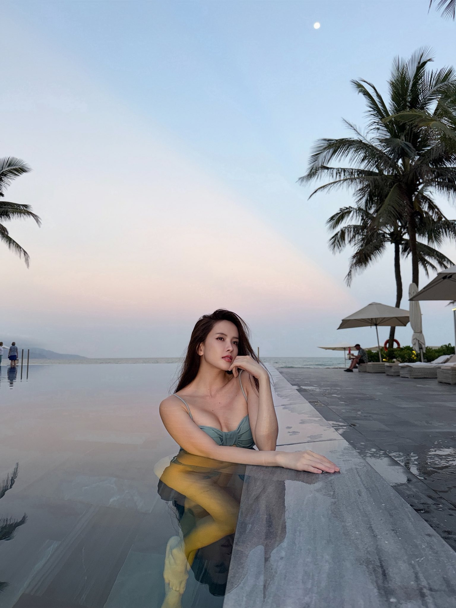 Thiều Bảo Trâm khoe vẻ đẹp quyến rũ trong chuyến nghỉ dưỡng Mùa hè 2026 - Ảnh 1.