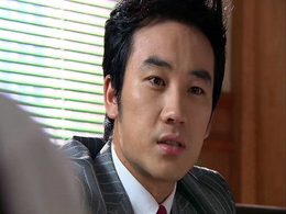 Vợ đột ngột ra đi, 3 ngày sau tủ lạnh bốc mùi lạ, tôi mở ra rồi 'ngã quỵ' trước món quà cuối cùng em để lại. - Ảnh 1