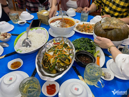 W-bài tâm sự gom thức ăn thừa.jpg