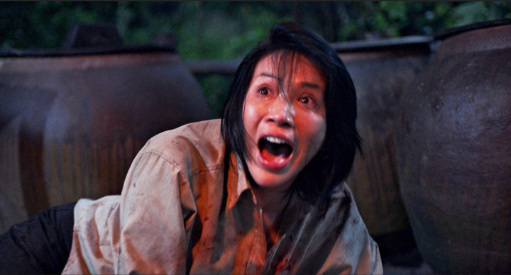 Trở lại trong phần 2, Khả Như tiếp tục nhận được sự quan tâm của khán giả. Xuất thân là diễn viên hài nhưng khi đóng phim kinh dị, cô nhận được nhiều lời khen ngợi với màn lột xác ấn tượng.