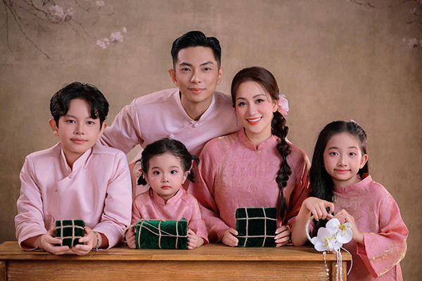 Tuổi 44 rực rỡ của Khánh Thi - Ảnh 9.