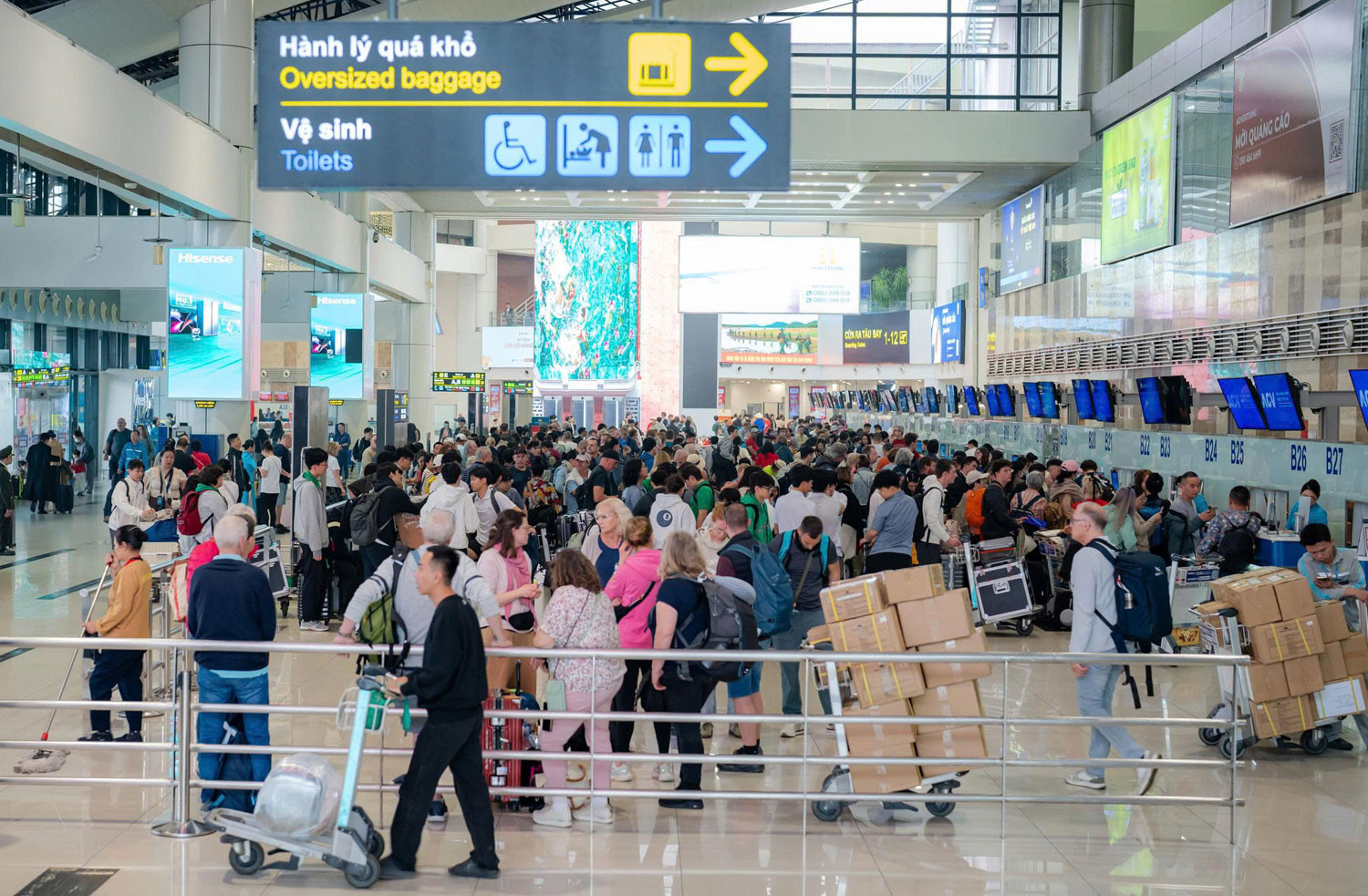 cang hkqt noi bai chu dong .jpg