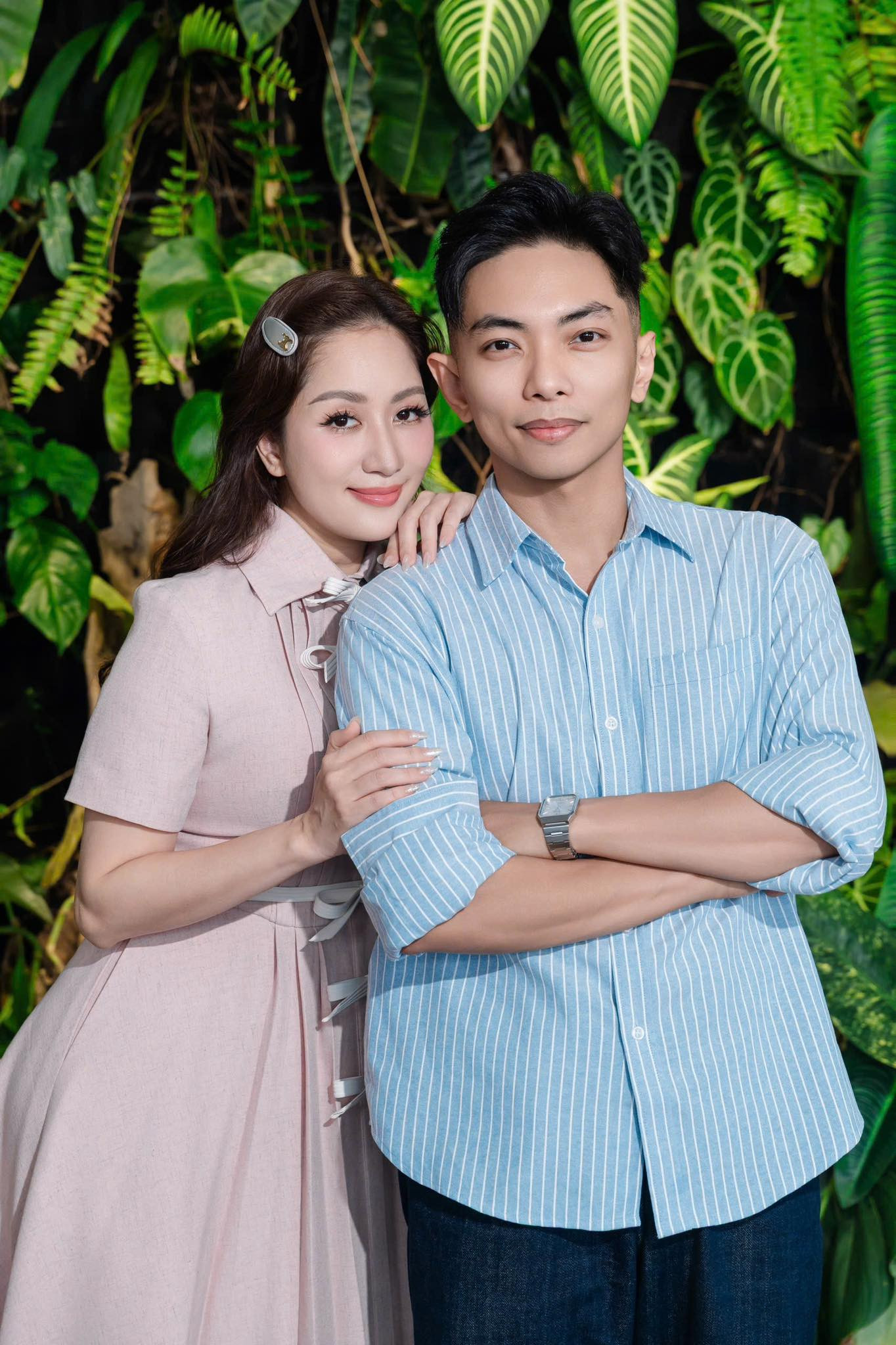 Nhân sinh nhật tuổi 44 của Khánh Thi, Phan Hiển gọi vợ là 'nữ hoàng của anh' - Ảnh 3.