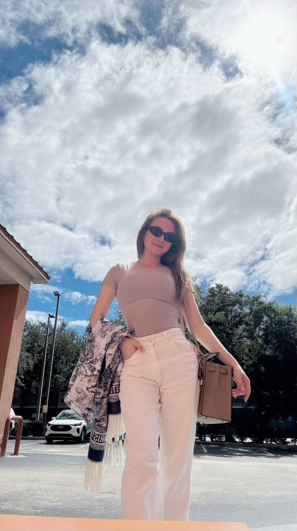 Vy Oanh có cuộc sống như thế nào ở Mỹ? - Ảnh 3.