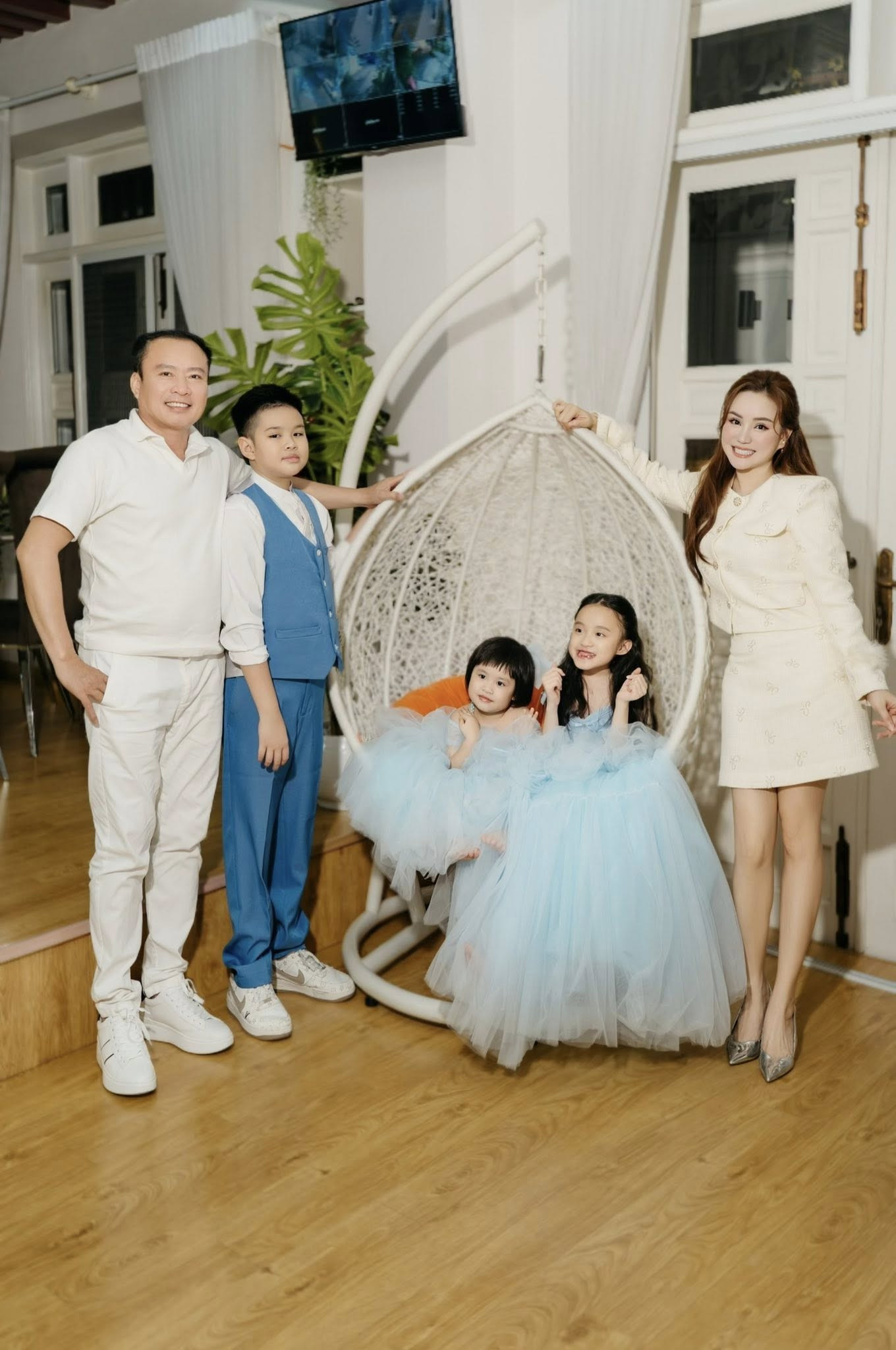 Vy Oanh có cuộc sống như thế nào ở Mỹ? - Ảnh 8.