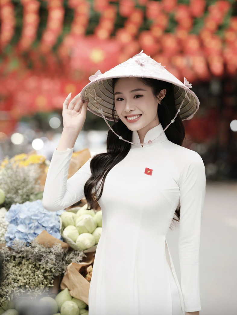 5 Ứng viên sáng giá cho vương miện Miss World Vietnam 2025 - Ảnh 10.