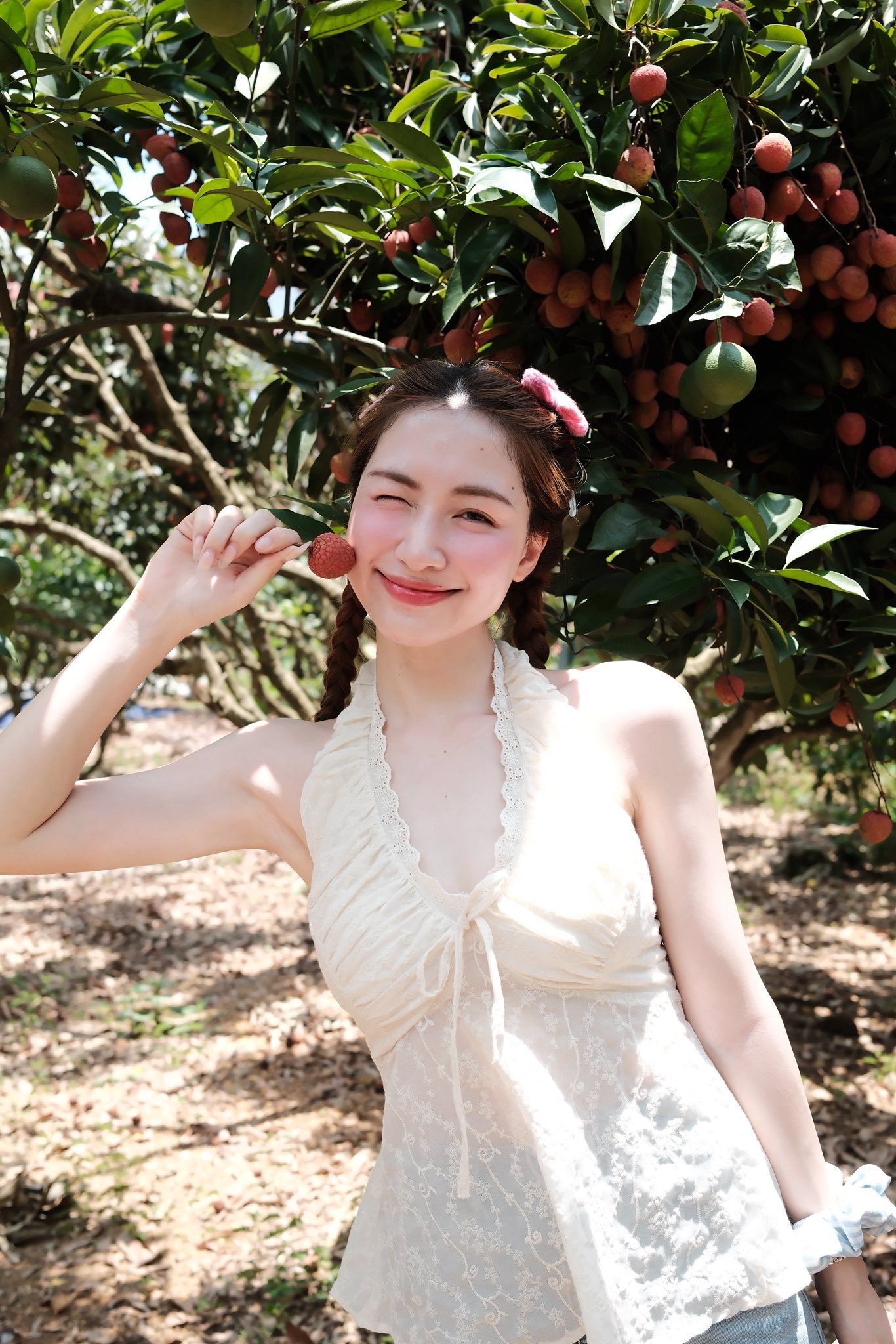 Hòa Minzy tự tin khoe mặt mộc với fan, ai cũng khen vì quá bóng đẹp - Ảnh 2.