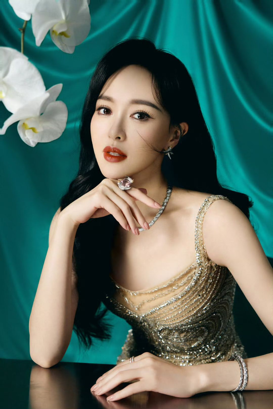 Đúng 9h30 ngày mai, thứ Hai 30/3/2026, khổ tận cam lai, hưởng trọn lộc Trời, 3 con giáp phúc khí vô biên, vận may phủ đầy, tiền tài nối kéo nhau chạy vào túi - Ảnh 1