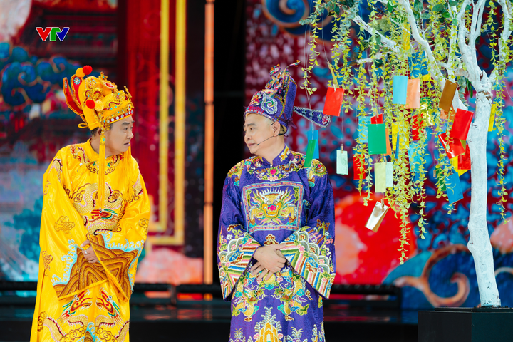 Khán giả sẽ gặp lại hình ảnh Ngọc Hoàng thâm trầm do NSND Quốc Khánh đảm nhận; NSND Tự Long biến hóa linh hoạt với Táo Xã hội.