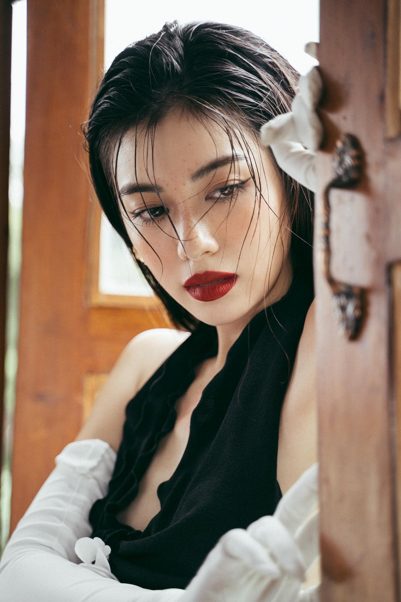 Nhan sắc bạn gái nam thần showbiz Việt - Ảnh 16.