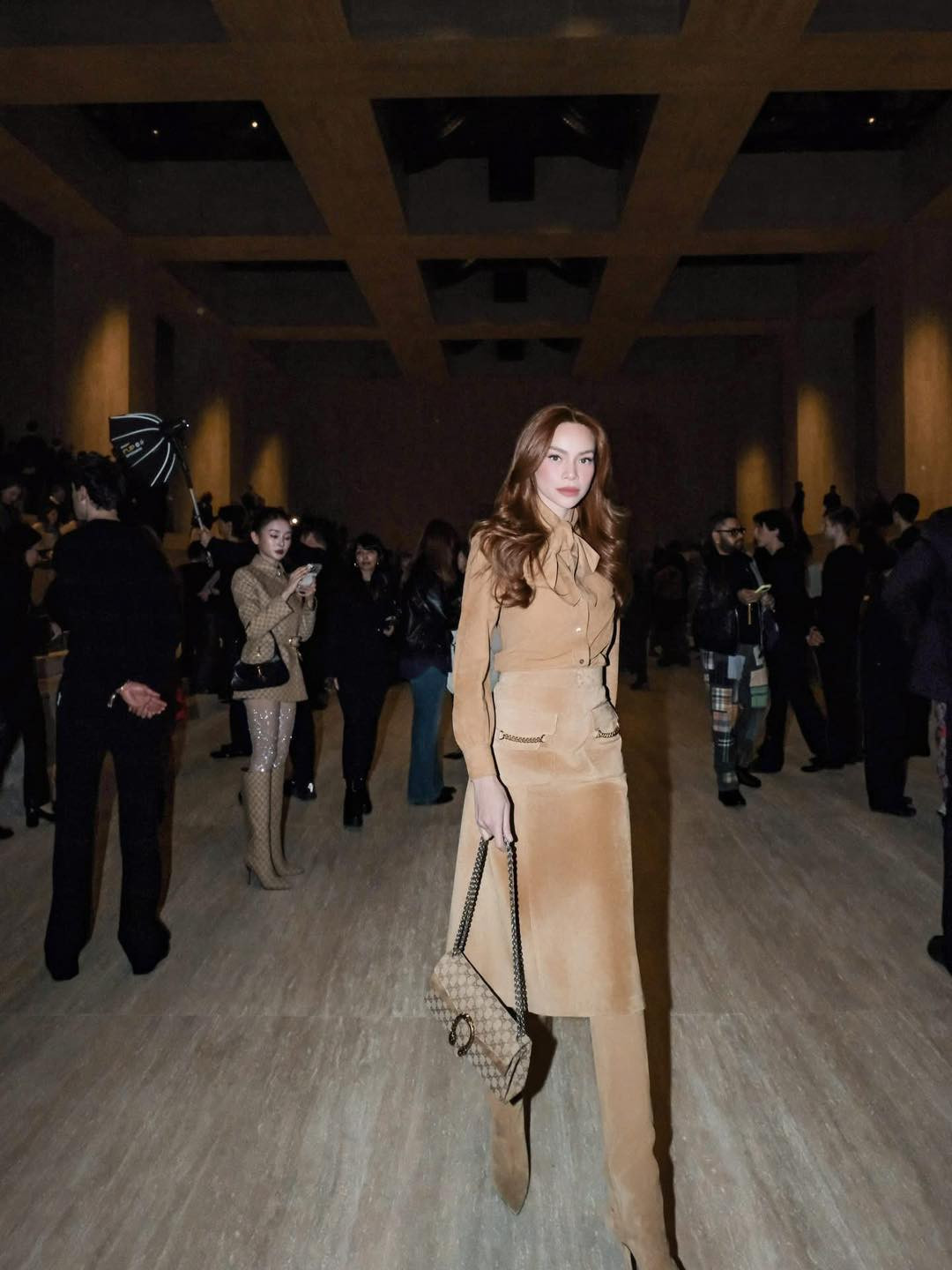 Nghệ sĩ Việt xuất ngoại đầu năm: Người nghỉ dưỡng, người kẹt ở Trung Đông插图2 Nghệ sĩ Việt xuất ngoại đầu năm: Người nghỉ dưỡng, người kẹt ở Trung Đông插图2