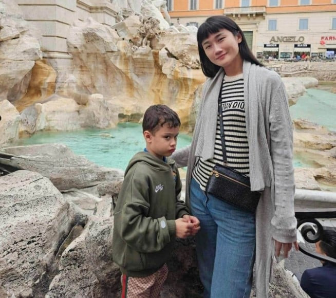 Nghệ sĩ Việt xuất ngoại đầu năm: Người nghỉ dưỡng, người kẹt ở Trung Đông插图14 Nghệ sĩ Việt xuất ngoại đầu năm: Người nghỉ dưỡng, người kẹt ở Trung Đông插图14