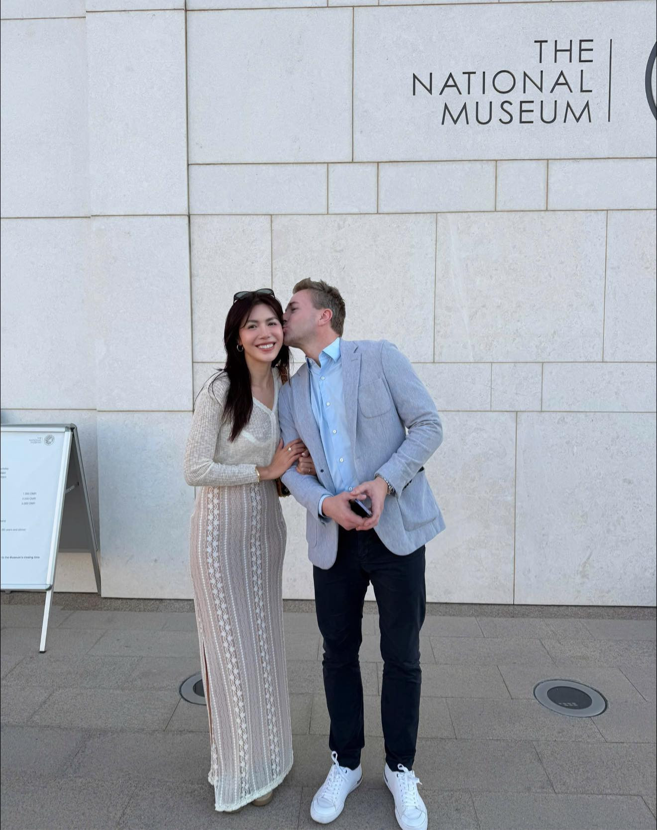 Nghệ sĩ Việt xuất ngoại đầu năm: Người nghỉ dưỡng, người kẹt ở Trung Đông插图11 Nghệ sĩ Việt xuất ngoại đầu năm: Người nghỉ dưỡng, người kẹt ở Trung Đông插图11