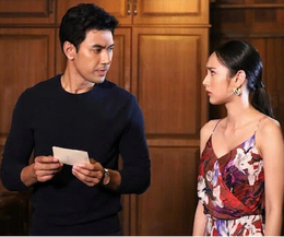 20 năm làm dâu, tôi lặng người khi biết ngôi nhà đang ở được bố mẹ chồng sang tên cho ai - Ảnh 1.