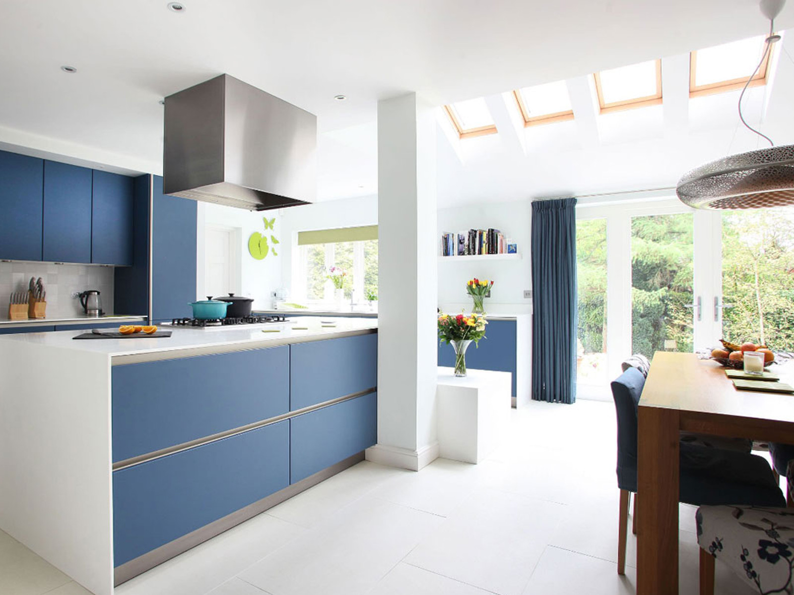 Hướng đặt bếp khi di chuyển bếp đầu năm phù hợp với từng mệnh gia chủ, giúp gia chủ thu hút tài lộc, may mắn và sức khỏe - Ảnh 2.