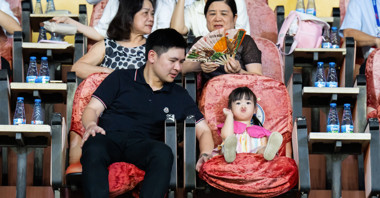 Thú vị khoảnh khắc con gái Hoa hậu Đỗ Mỹ Linh học số - Ảnh 4.