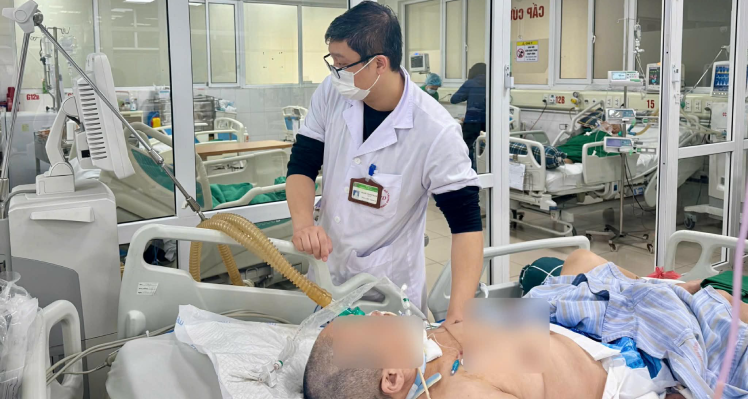5 năm chạy bộ 6-8km mỗi ngày, người đàn ông phải lê chân đến viện插图1