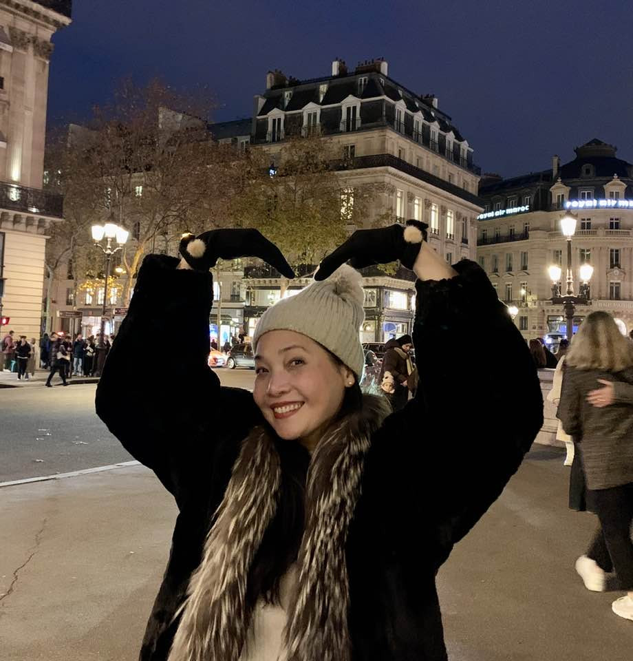 Nữ NSƯT - em gái NSND Lê Khanh vừa từ Pháp trở về Việt Nam ăn Tết ở nước ngoài có cuộc sống ra sao? - Ảnh 8.