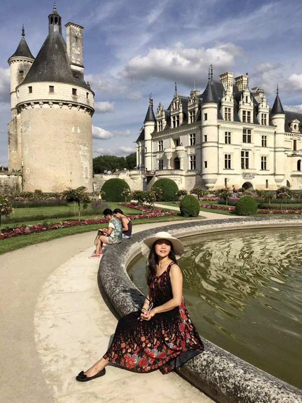 Hôn nhân đời thực của mỹ nhân Hà thành: NSƯT Lê Vi sống hạnh phúc bên chồng ngoại quốc   - Ảnh 6.