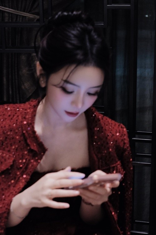 Quỳnh Kool được ví như 'thần tiên tỷ tỷ', phủ sóng phim VTV - Ảnh 3.