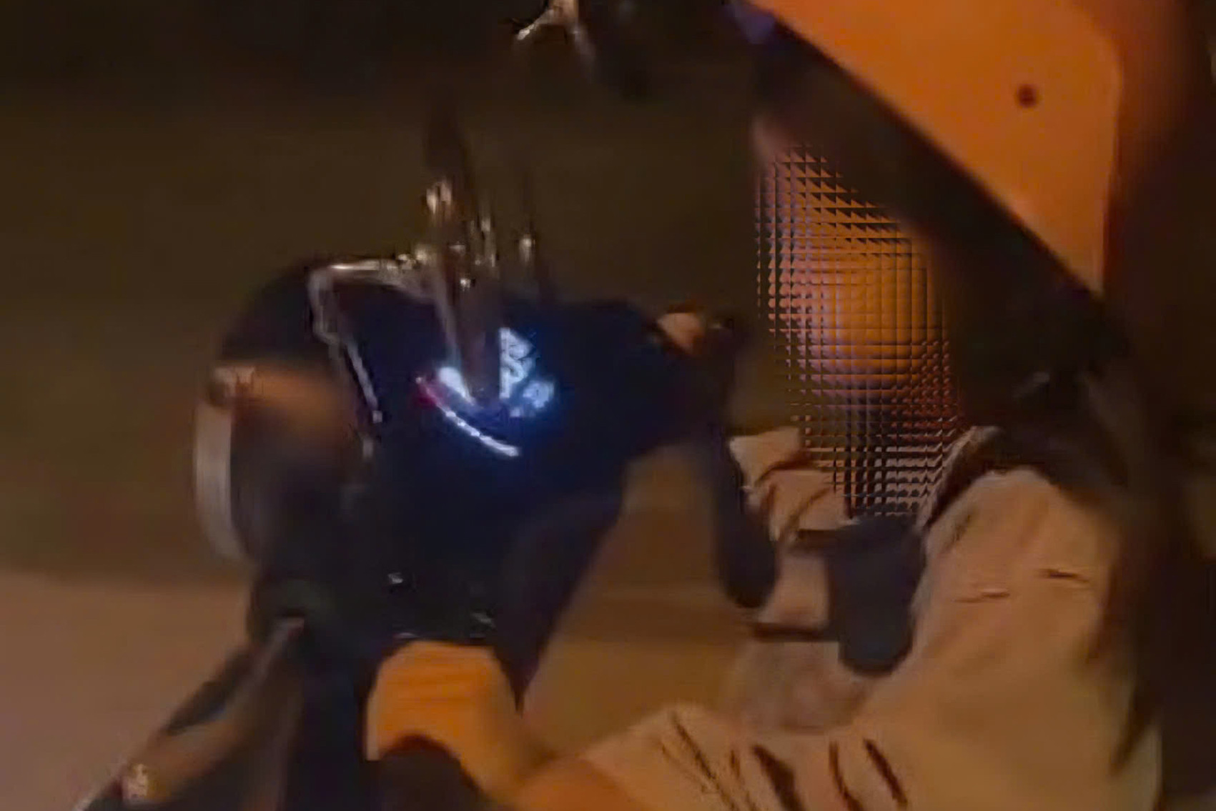 Đã xác minh được tuổi bé gái lái xe máy điện trên đường ở Quảng Ninh插图 56abc221 c4e4 4ab8 9c04 9e77b53c9214.jpeg