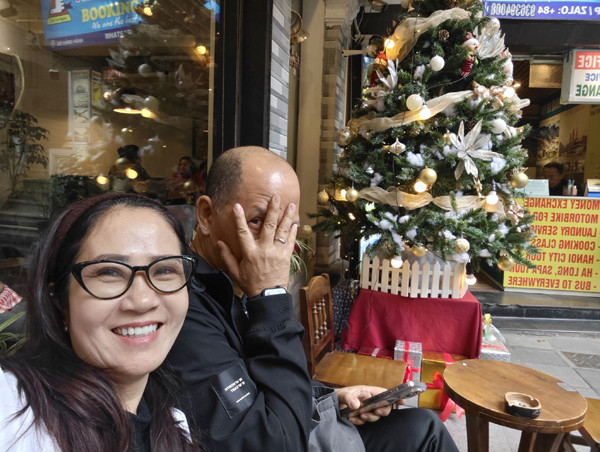 NSƯT Nguyệt Hằng: 'Tôi tin rằng ông trời không bắt ai khổ mãi'插图4 NSƯT Hằng: 'Chúng tôi từng nghèo đến mức phải vay mượn khi sinh con' - Ảnh 10.