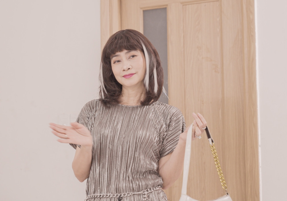 batch_TAP 97_CHI NGOAI.00_01_09_04.Still003.jpg