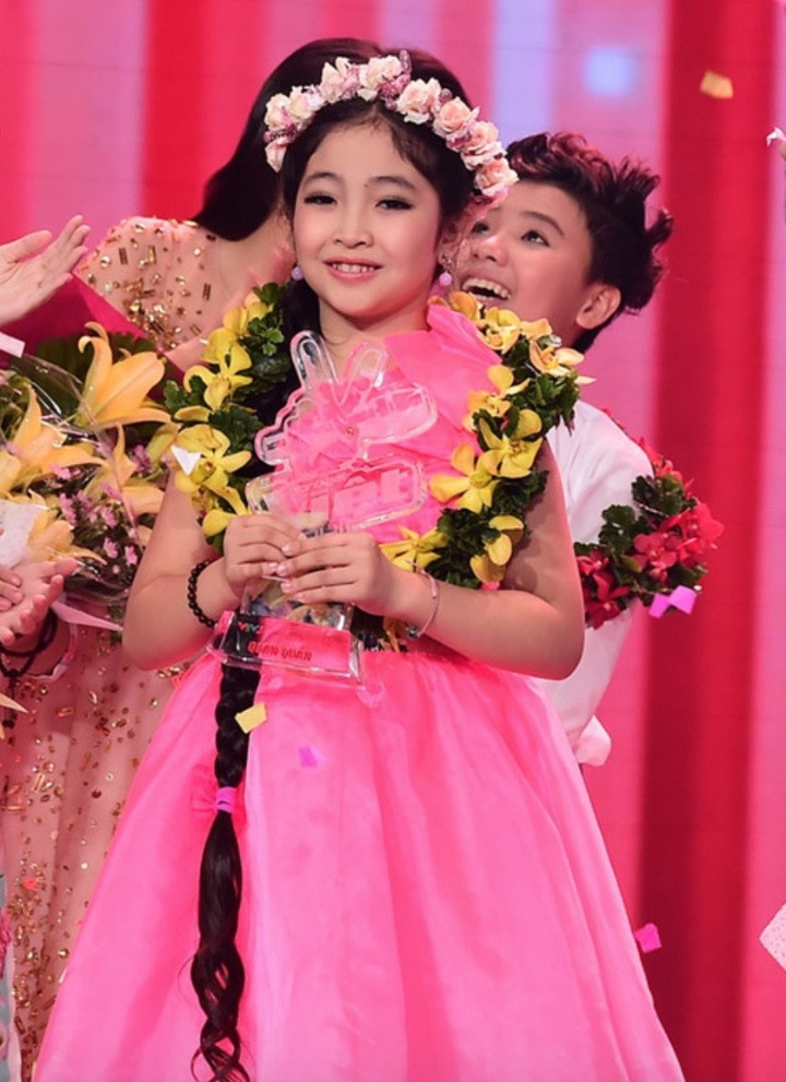 Hồng Minh giành ngôi Quán quân