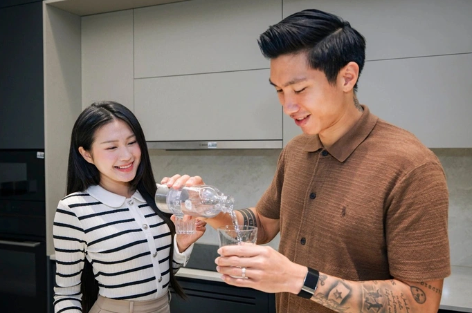 Động thái gây chú ý của vợ chồng Đoàn Văn Hậu và Doãn Hải My giữa lùm xùm tình cảm - Ảnh 1