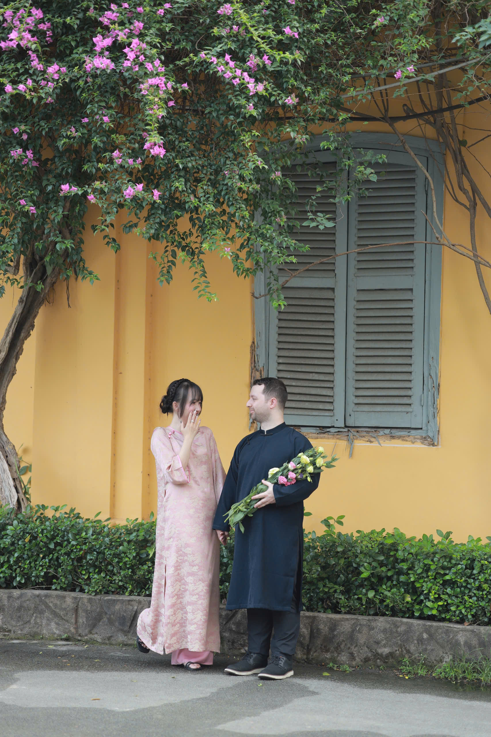 cặp đôi việt mỹ.jpg