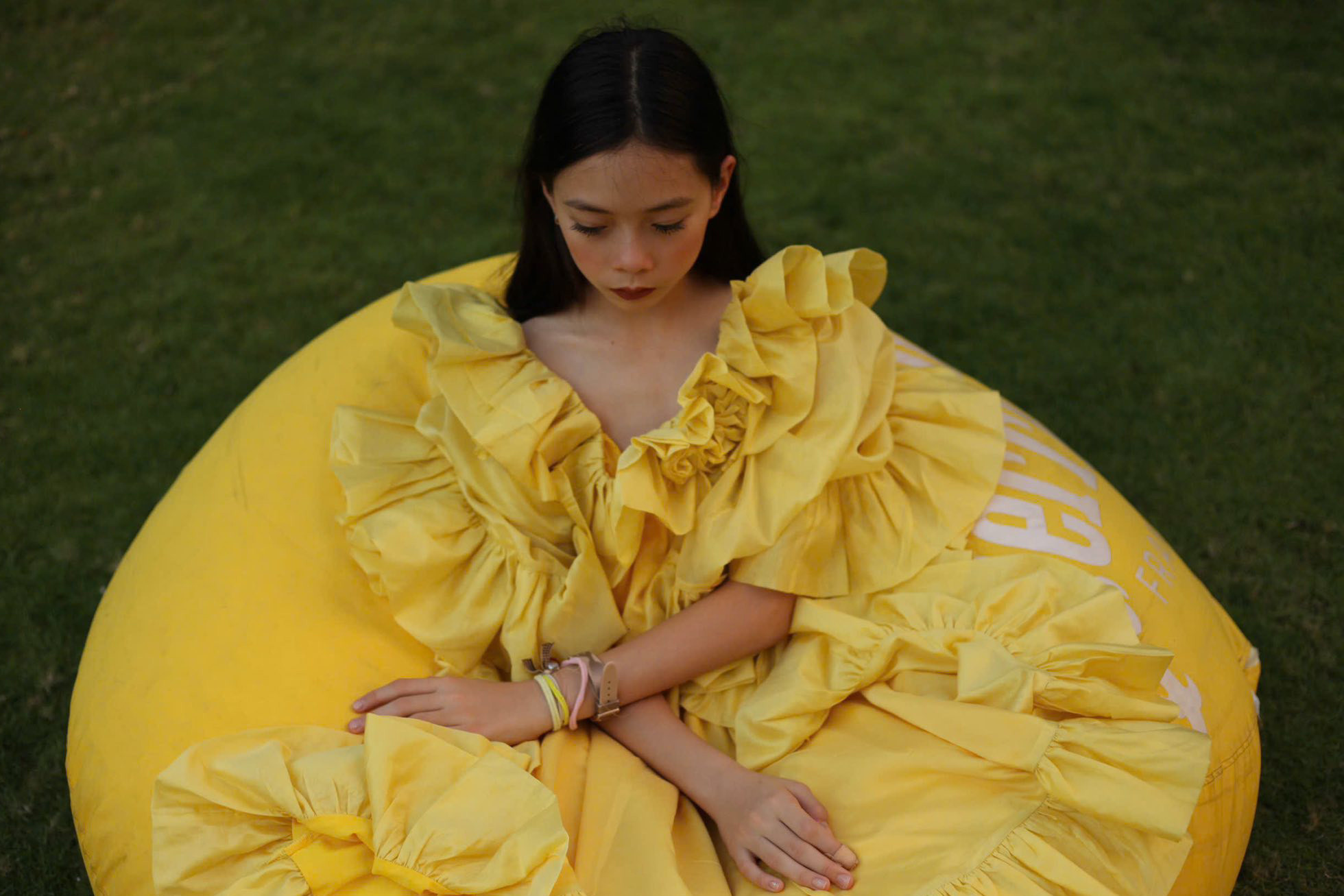 con gai doan trang00000 1776152649058517764333.jpg