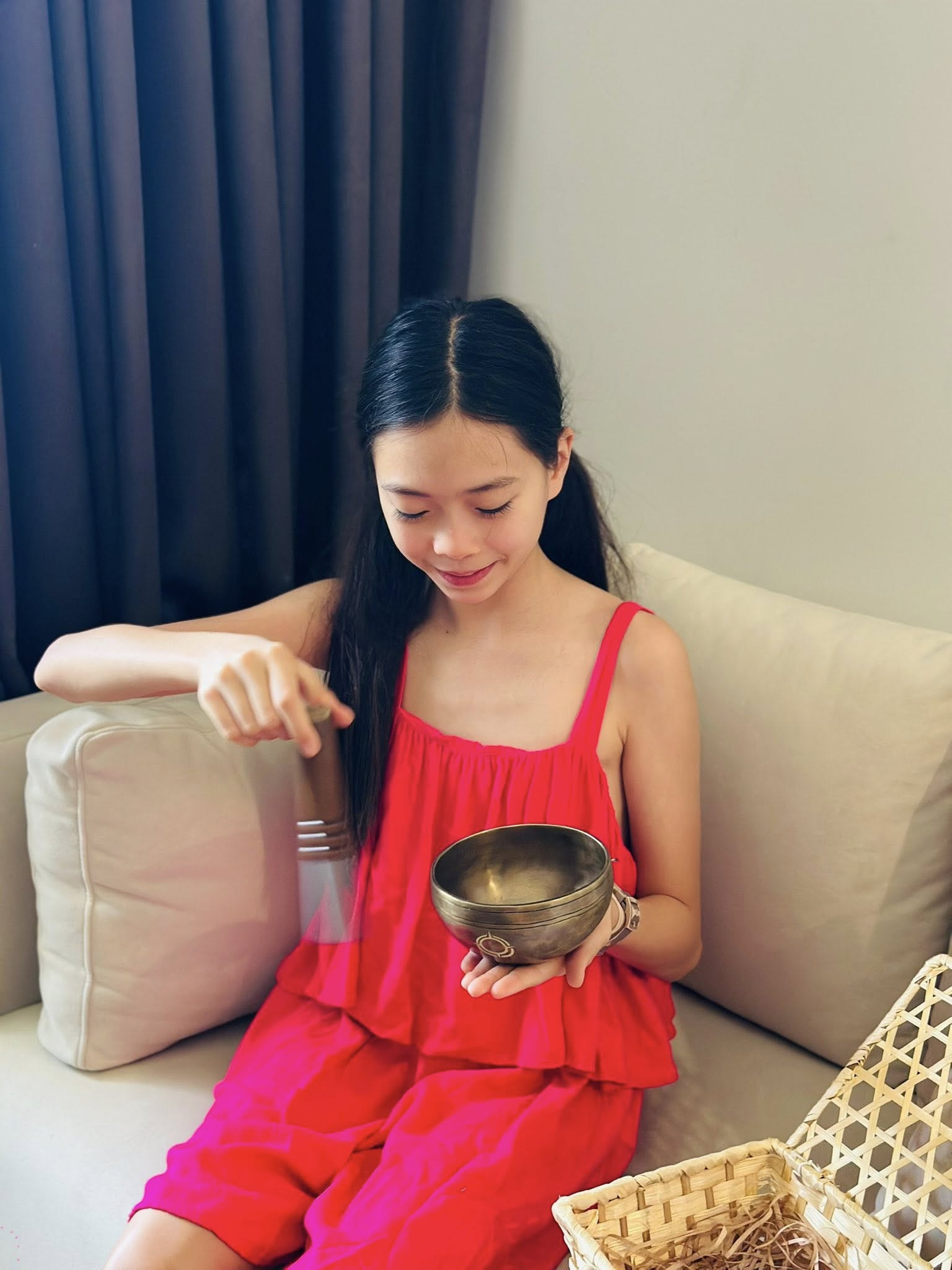 con gai ho ngoc ha 12 17760524954711744667985.jpg